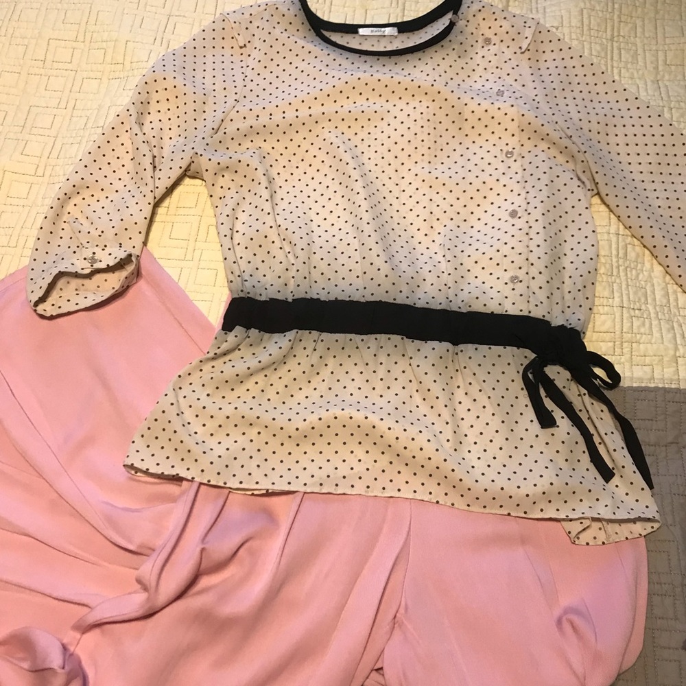 CUTE! Pink flowy pants & cream/black polka dot top